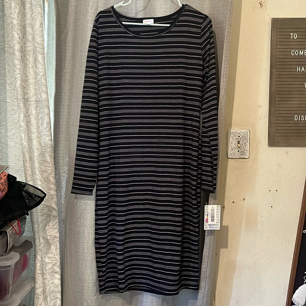 Lularoe debbie striped dress